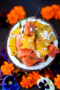 nom-food:  Tropical fruit salad