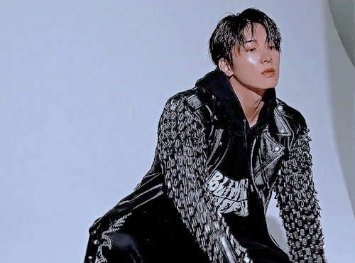 WONWOO FOR ESQUIRE KOREA