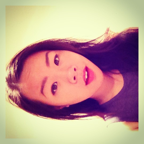 So #bored 2 exams down 3 to go! #instabored #pointlessphoto #makeup #fun #ihateschool