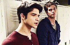 tuperting:isaac ‘can’t keep it in his pants’ lahey