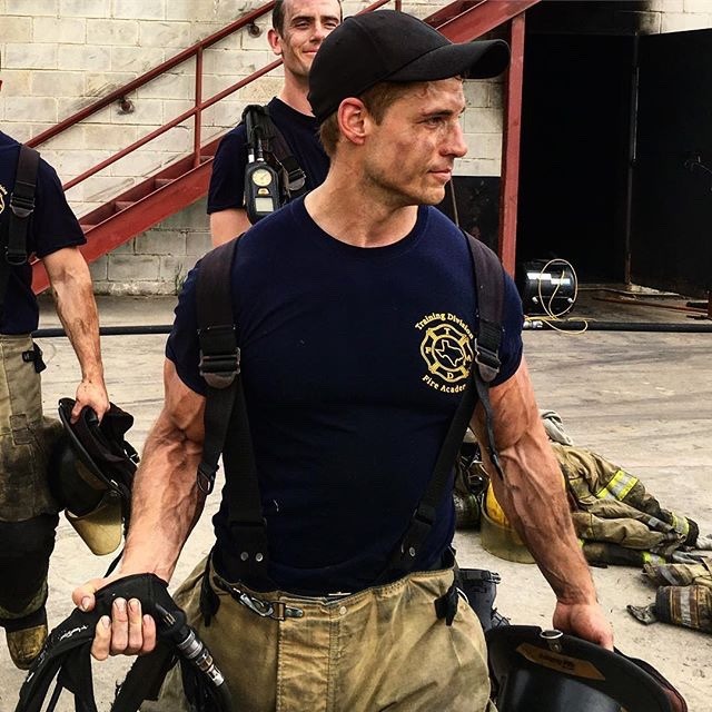 plax999:  Billy Huston  Please repost and follow: https://plax999.tumblr.com/archive