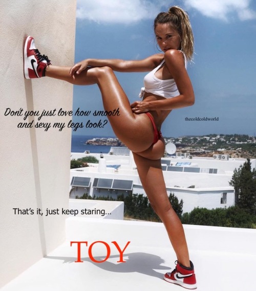 thecoldcoldworld:  Goddess Alexis has many techniques to enslave new toys. Did she choose well this time?