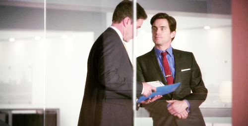 archivistsrock:  Creeping on his crush in the office. 