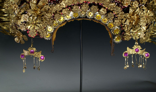 Suntiang crowns for Minangkabau brides can weigh up to 3 pounds.1. Mid-20th-century, Sumatra, Indone