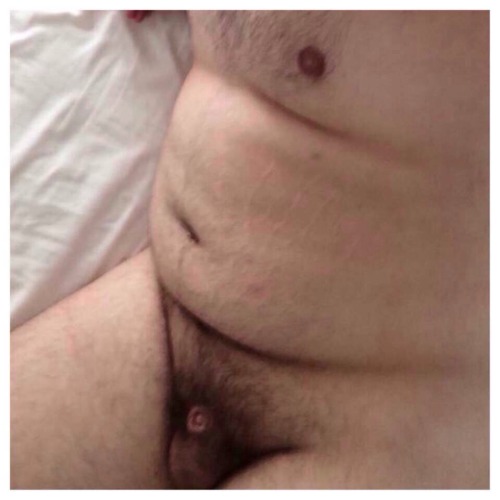 llukefr:  nice micro penis, contact me at luke393@hotmail.com 