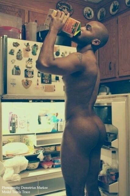 1rulenodrawz:  1997jaydee:  thagoodgood:   Who do you want butt ass naked in your kitchen????!!!!  1  2  3  4  5  6   7   8   1:8  2,7,8