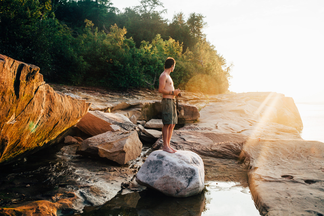 jonahreenders:  paradise By: Jonah Reenders 