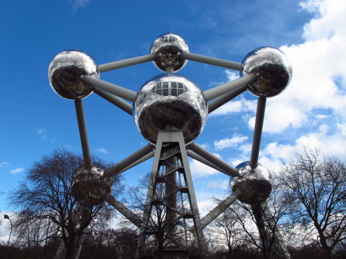 Atomium with blue sky