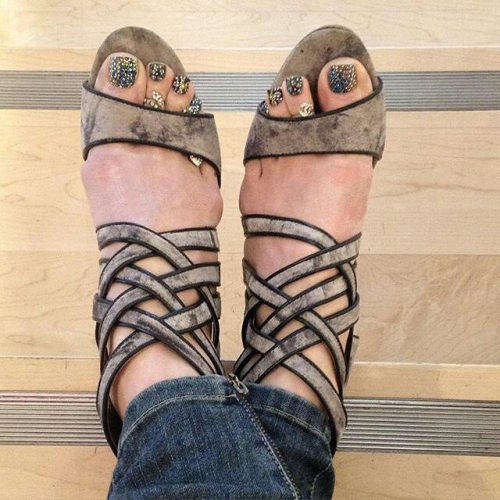 tootoes: repost from @klaudia.capalbo I love this new pair of heels! It has this cool denim wash des