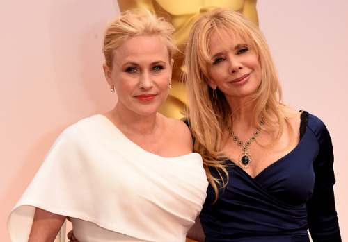 rottentomatoes: Patricia Arquette and Rosanna Arquette on the Oscars red carpet