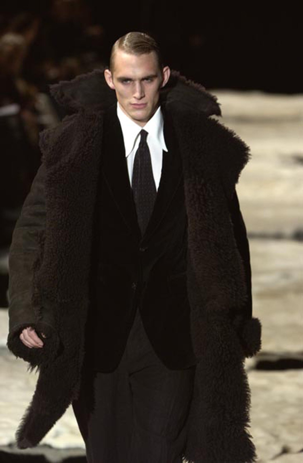 monsieurcouture:  Gucci F/W 2002 Menswear Milan Fashion Week