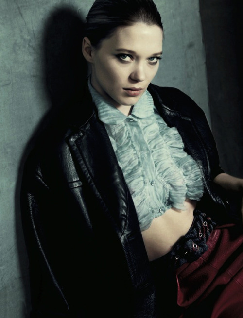 sylviagetyourheadouttheoven: Léa Seydoux - Vogue Japan - May 2015