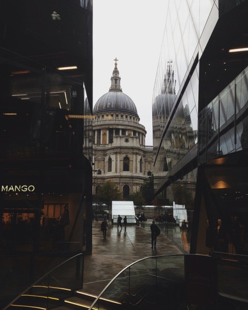 St. Paul’s Cathedral in London2015