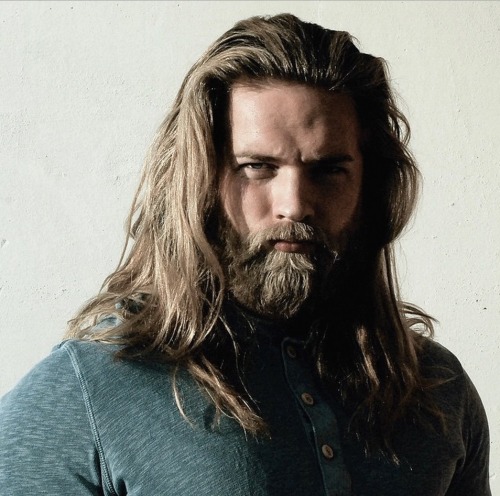 ladysansa:Appreciation post for Lasse L. Matberg. Not only does he have a beard but he’s also 