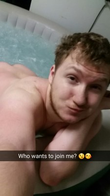 tallfry36:  Hot tub anyone?