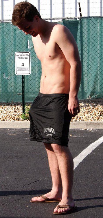 smileyouroncamerablog:  Boardies /Shorts