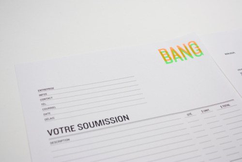 I like 3D-like superimposed printing used for the Workshop Bang Bang colourful identity, from Canada