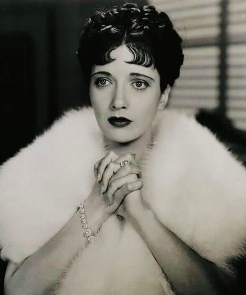 Kay Francis Nudes & Noises  