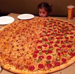 magics-secrets:  Pizzza 