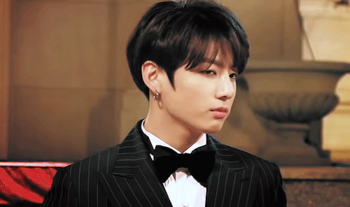 After AU — Jungkook with black hair