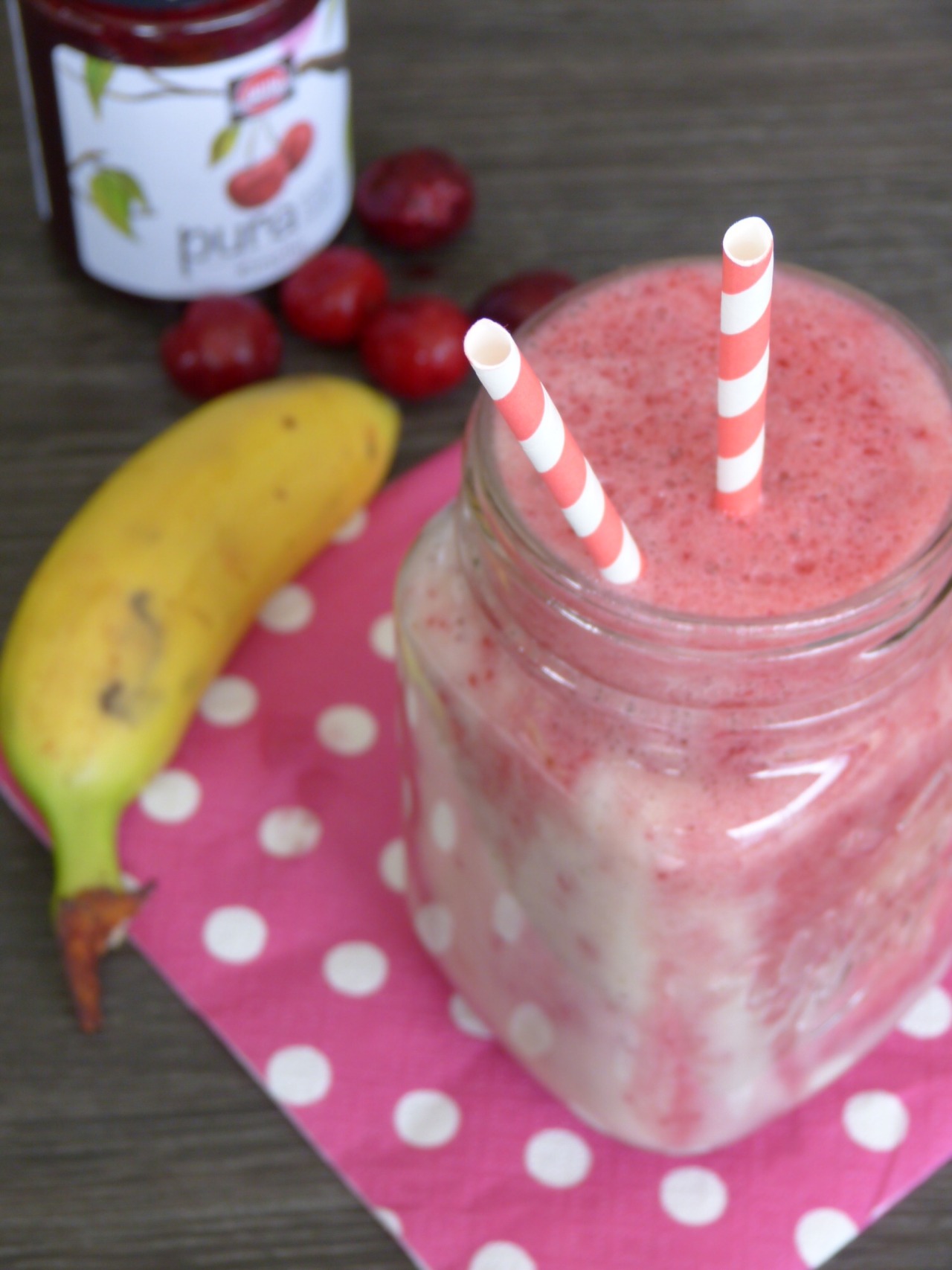 Kirsch-Bananen-Smoothie Kirsch-Bananen-Saft -... | iHERZfood