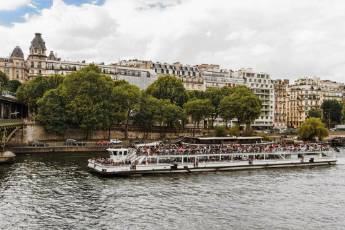 Riverboat on the Seine, Paris - FranceParis