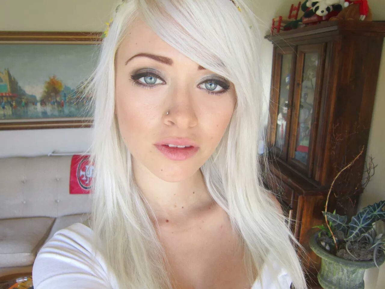 withfire-andbl00d:  I liked my makeup yesterday. ^~^