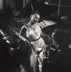 twixnmix:   Eartha Kitt and   orchestra 