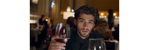 queenofflintceschi:  night changes + a black viewer. because fuck ben winston. 