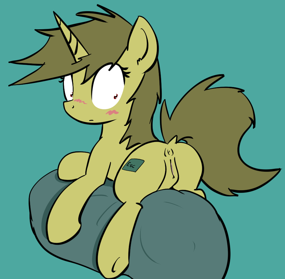 whatsa-smut:  R63 and Selfcest Collection Post!  Unf~