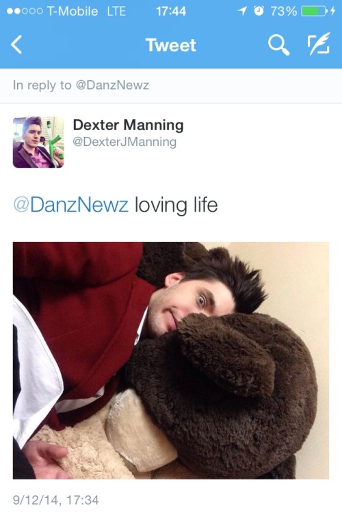 eightbithero64:  This is the kind of office I want to work at and people I want to work with.