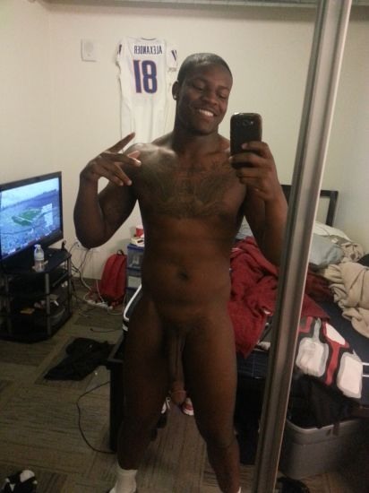 drukusblk:  3legs 