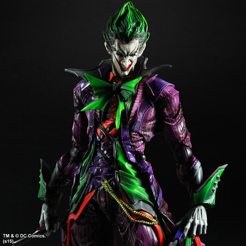 frikipobreyantojado:  Figuras Play Arts de Harley Quinn y el Joker diseñadas por