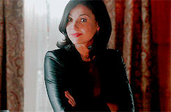 saraselizondo:  Regina Mills in 4x07 “The Snow Queen”. 