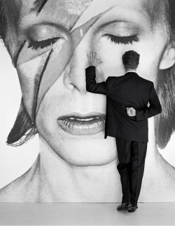 22ackermann:  thevisualvamp:  fiestanuclear:  David+Bowie. 1990. © Herb Ritts.  David Forever   Making LOVE with his EGO………..No.1