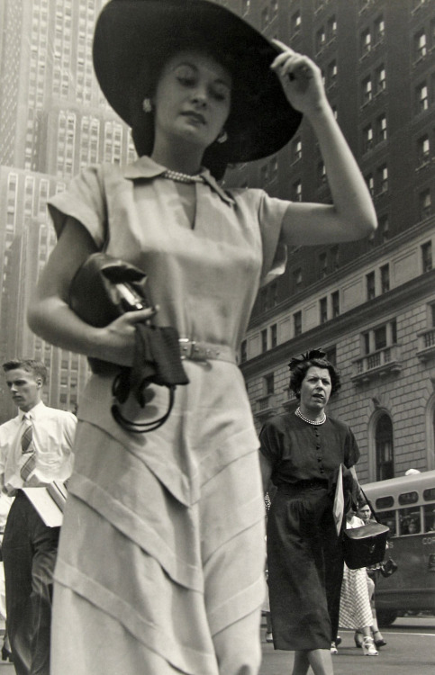 joeinct:Untitled, Photo by Homer Page, 1949, Light edit by JoeInCT