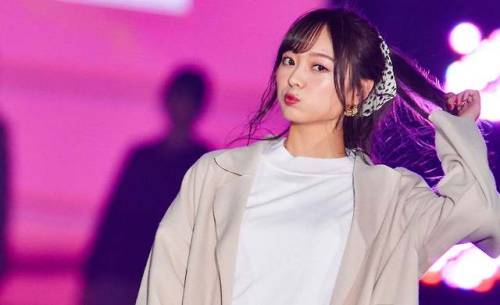 梅澤美波 × GRLRakuten GirlsAward 2019 AUTUMN/WINTER