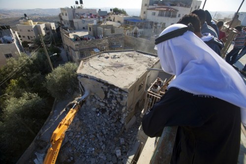 Palestinians urge UN to demand Israel end settlements The Palestinians urged the UN Security Council