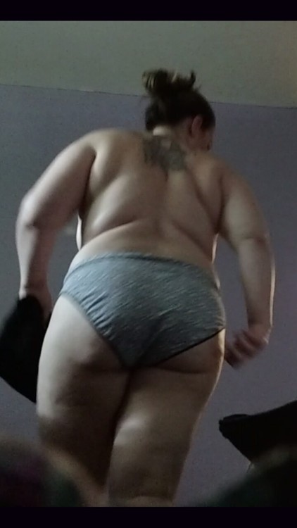 pawgwifeyblog:  Some new ones;)