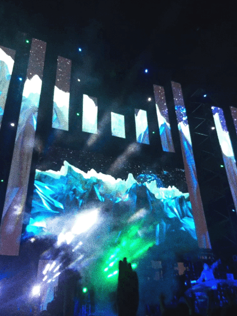 okotomi:Porter Robinson @ Hard Summer Music Festival 2015
