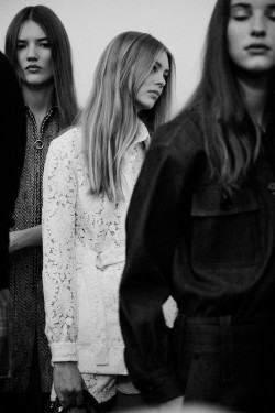 Rrrusskaya:chloé Spring - Summer 2015 Backstage Photographed By Lea Colombo. Model: