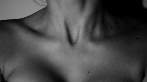 collar bone