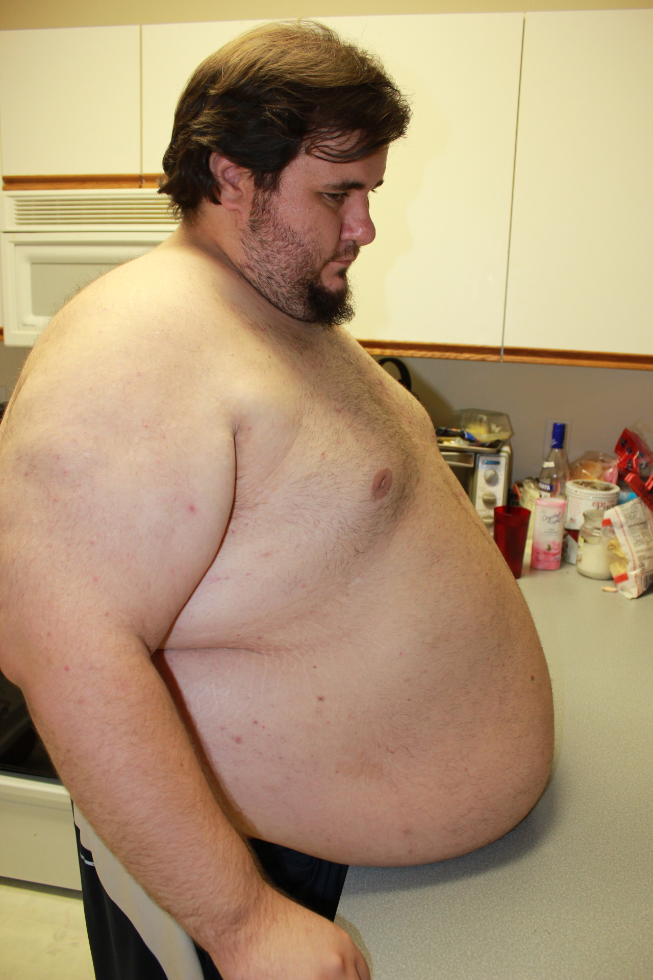 hogfarmer90:I want a hog fatter than this. Keep that in mind  Hogfarmer90 deletes