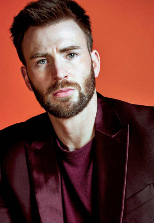 dailyevanstan:  Chris Evans for The Royals Magazine photoshoot by Mario Sorrenti 2016. 