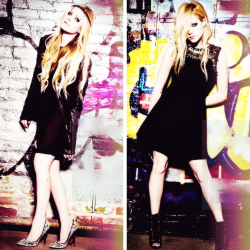 withavril:  Avril Lavigne in New Shoot for Vanity Fair Italy! 2013        