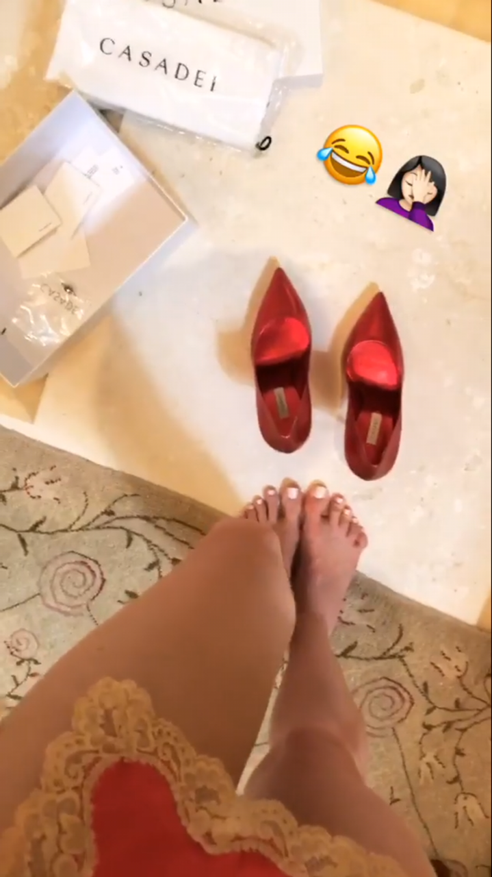 Lola Astanova
