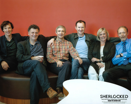 nixxie-fic:10/? - New BTS Pic - Benedict, Seven, Martin, Mark, Sue &amp; Lars - released at Sherlock