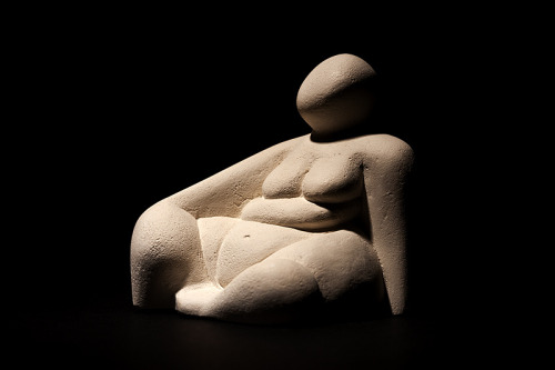 mini-girlz:Prehistoric Reproduction of Maltese Venus Figurine(circa 5,000 year old)via &gt; Nigel Be