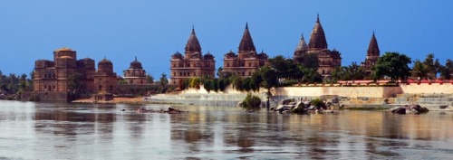 just-wanna-travel:Chhatris At Betwa River, India