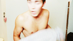 hotfamousmen:  Alfie Deyes
